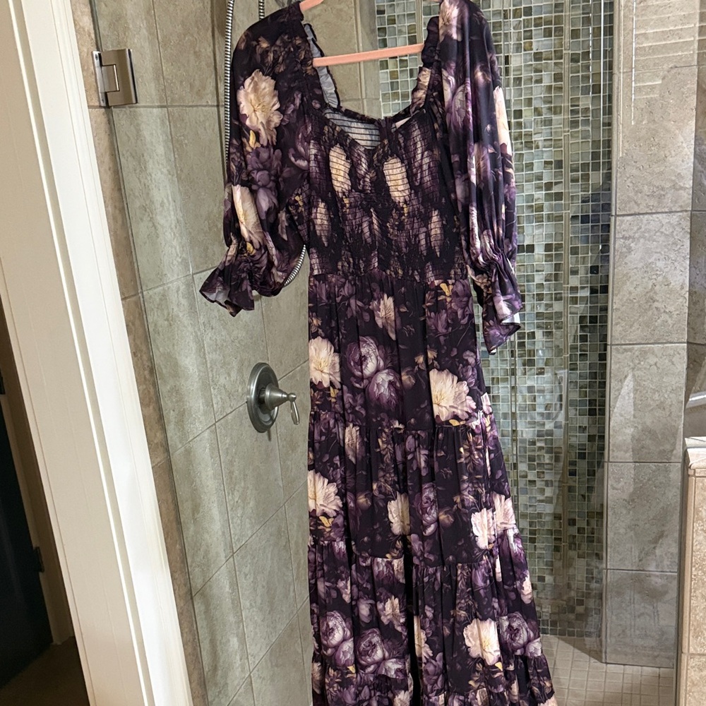 Ivy City Co Purple Floral Midi Dress